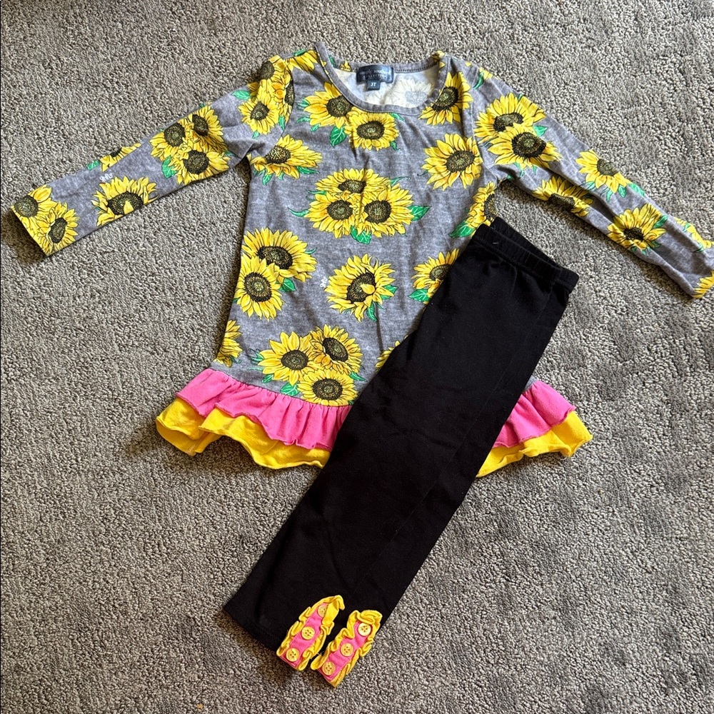 Simply Southern Sunflower Print Dress with Black Leggings